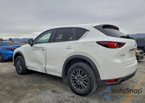 2020 Mazda Cx-5 Touring z USA, uszkodzony, nr VIN JM3KFACM2L0861977